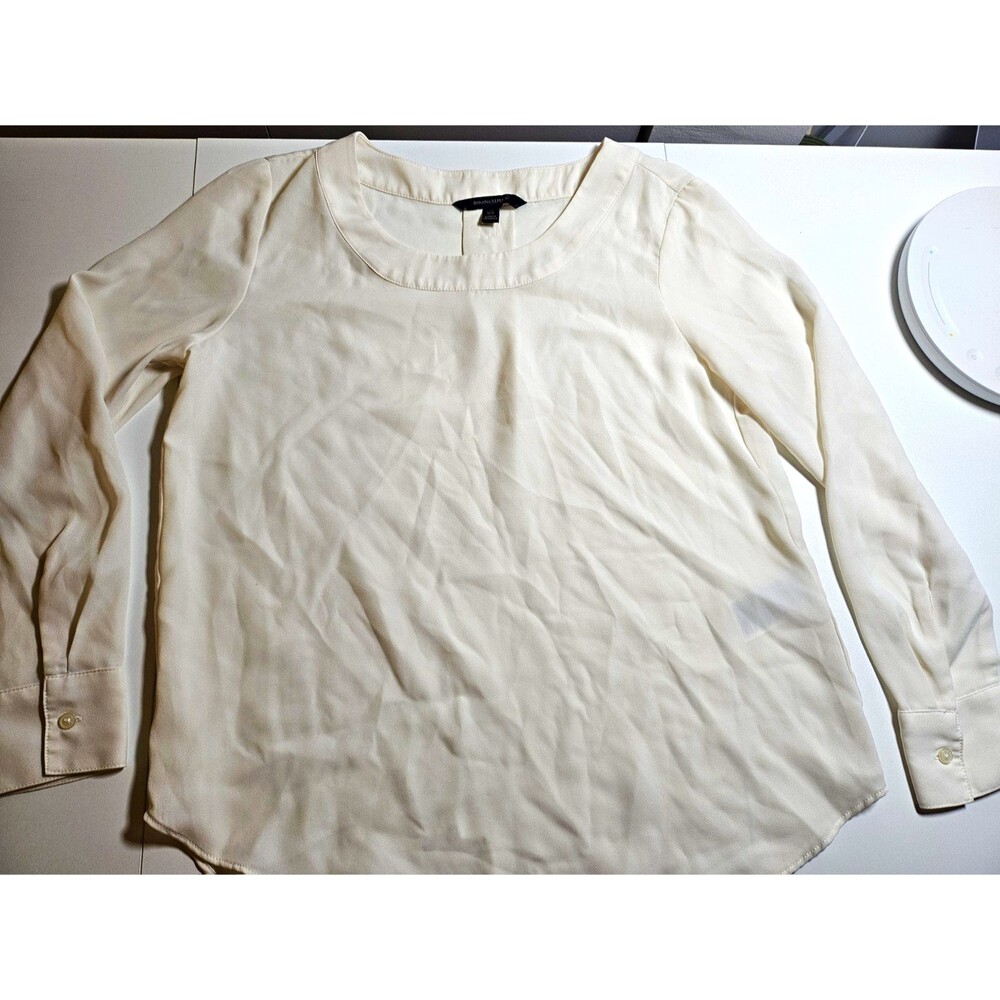 Banana Republic Women’s Solid White Chiffon Rayon Round Neck Button Blouse XS